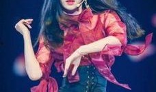 鞠婧祎小号最新爆料图片,最新美照引发网友热议！”